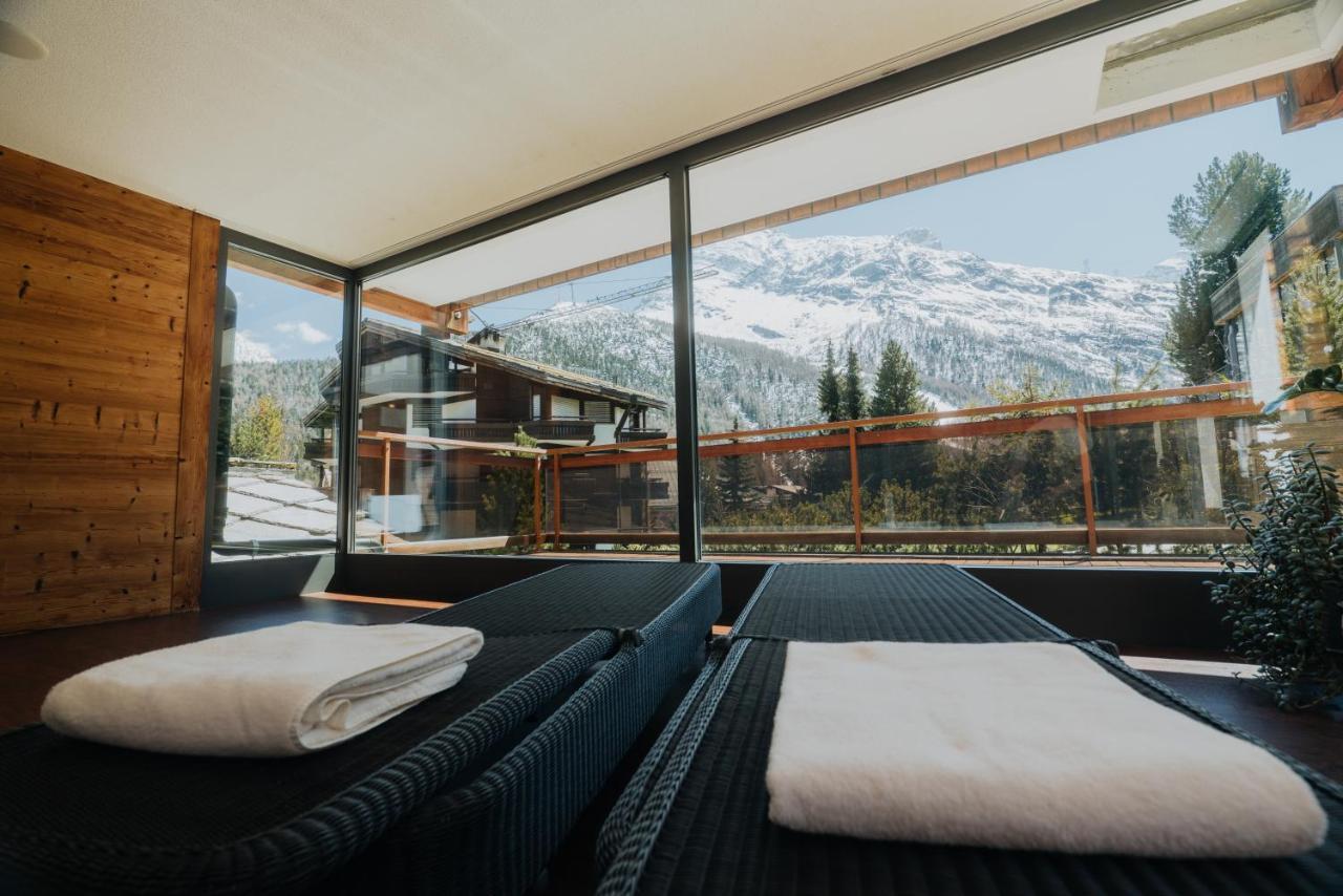 Wellnesshotel Schweizerhof 萨斯费 外观 照片