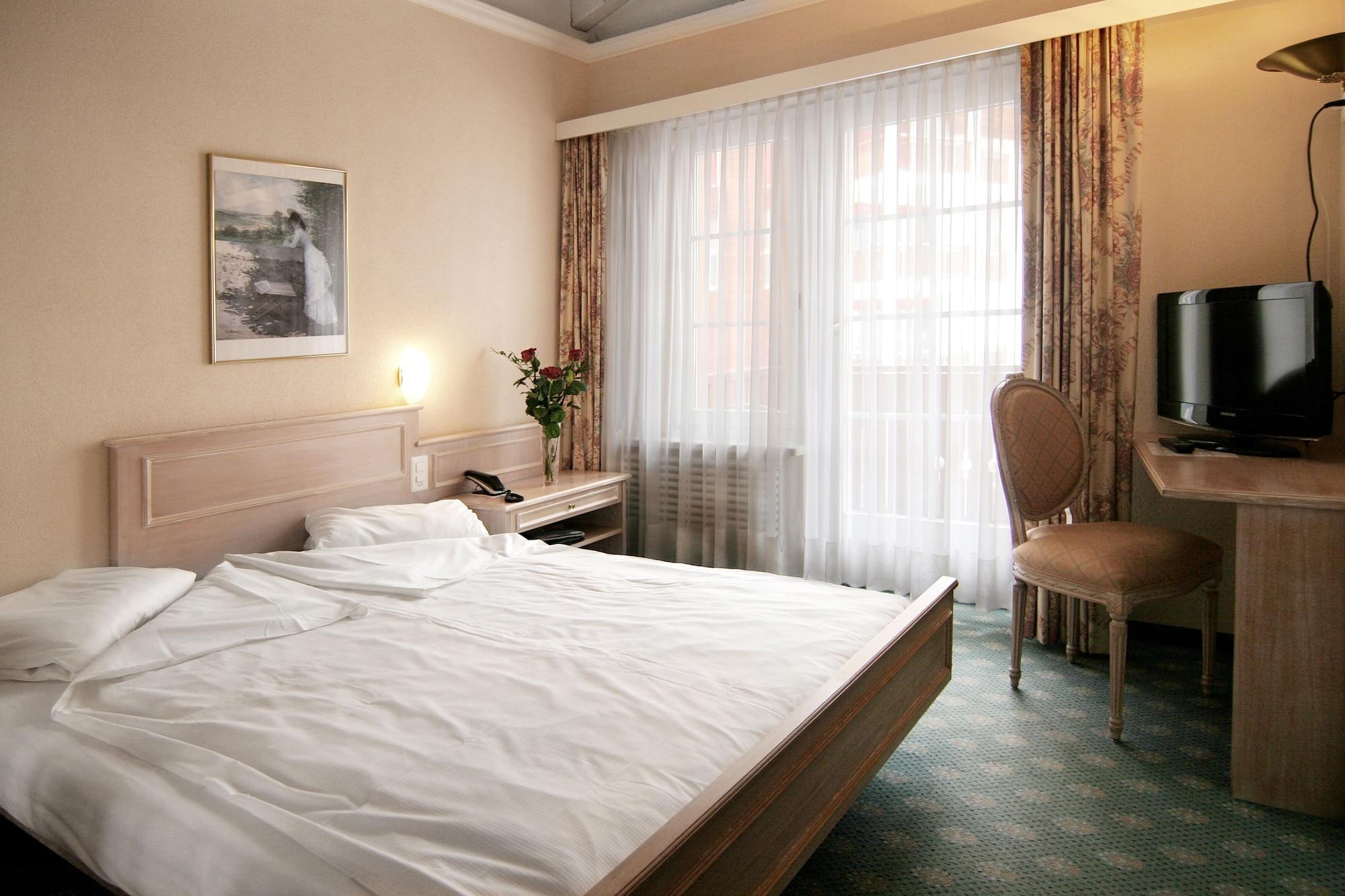 Wellnesshotel Schweizerhof 萨斯费 外观 照片