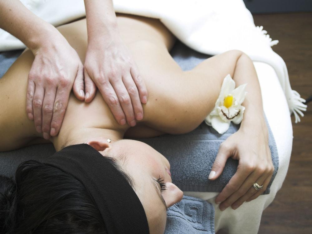 Wellnesshotel Schweizerhof 萨斯费 外观 照片