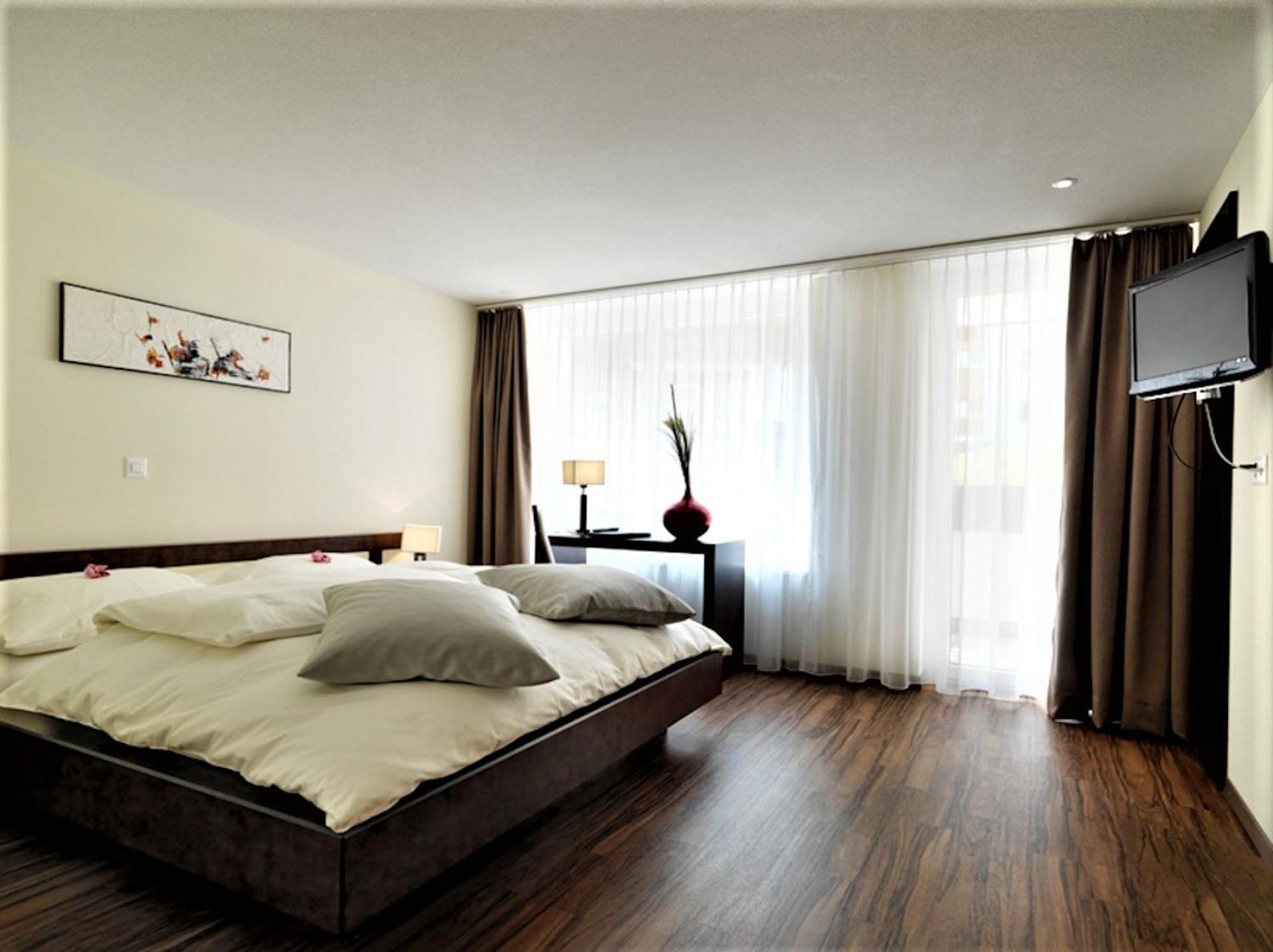 Wellnesshotel Schweizerhof 萨斯费 客房 照片