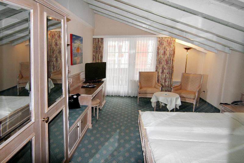 Wellnesshotel Schweizerhof 萨斯费 外观 照片